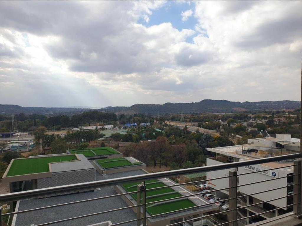 Menlyn Maine Apartments Pretoria Exterior photo